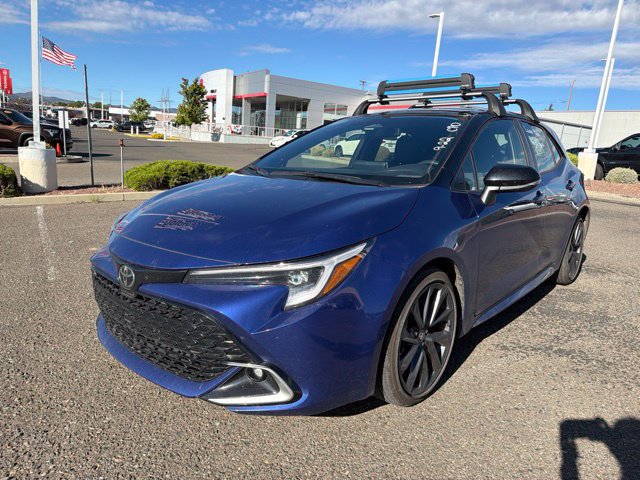 Certified 2025 Toyota Corolla XSE FWD image 1