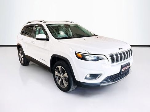 Used 2019 Jeep Cherokee Limited AWD/4WD image 3