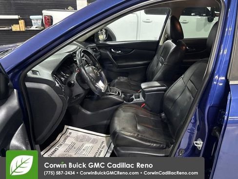 Used 2019 Nissan Rogue SL AWD/4WD image 11