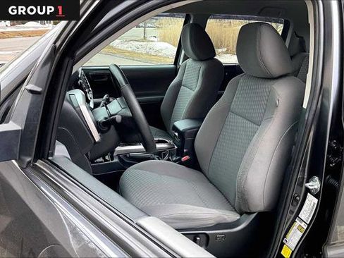 Certified 2022 Toyota Tacoma SR5 image 8