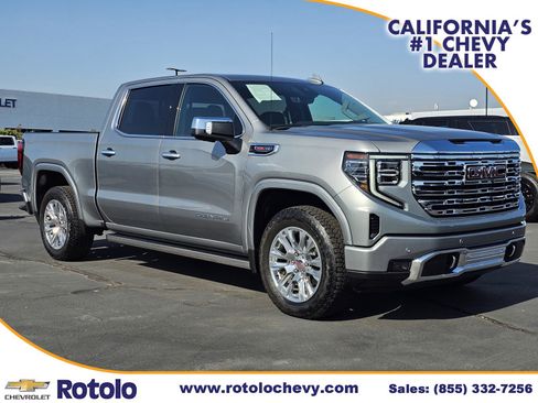 Used 2025 GMC Sierra 1500 Denali w/ Technology Package AWD/4WD image 1