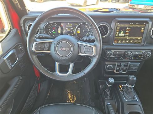 Used 2021 Jeep Wrangler Unlimited Sahara w/ Safety Group image 10