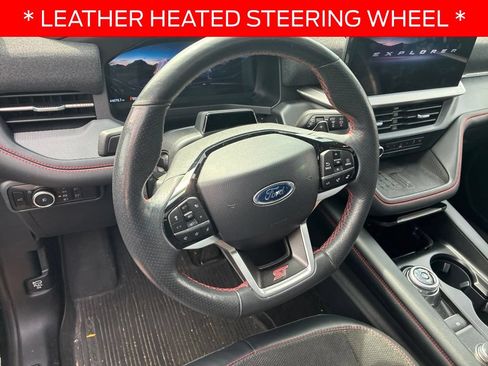 Used 2025 Ford Explorer ST w/ Sun And Sound Package AWD/4WD image 9
