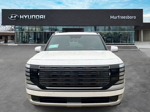 New 2026 Hyundai Palisade Calligraphy FWD image 2