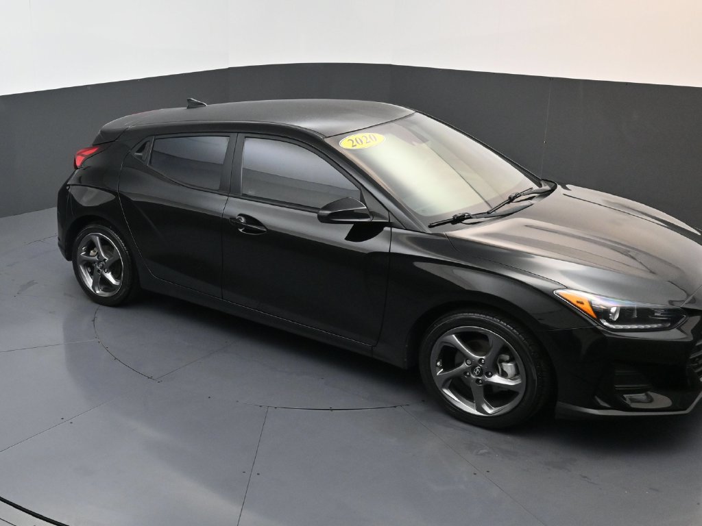 Used 2020 Hyundai Veloster 2.0 FWD image 17