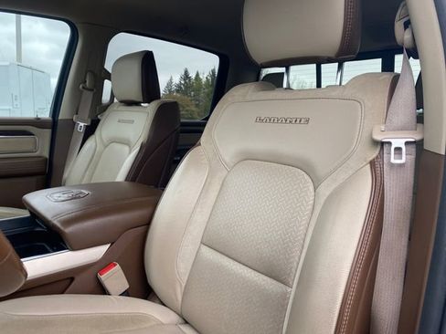 Used 2020 RAM 1500 Laramie AWD/4WD image 15