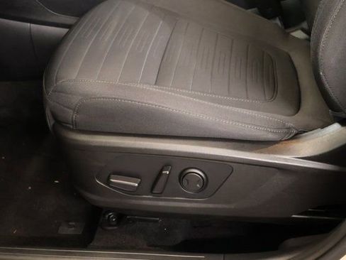 Used 2023 Hyundai Santa Cruz SEL image 10