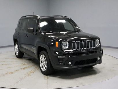 Used 2023 Jeep Renegade Latitude w/ Premium Group