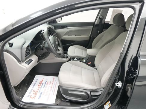 Used 2020 Hyundai Elantra SEL FWD image 14