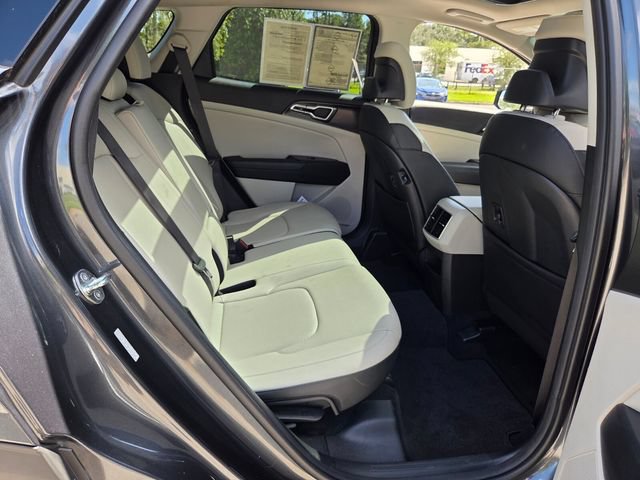 Used 2025 Kia Sportage EX w/ Premium Package FWD image 21
