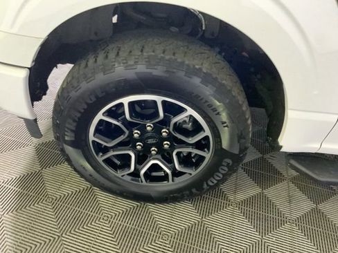 Used 2022 Ford F150 XLT w/ Equipment Group 302A High AWD/4WD image 39