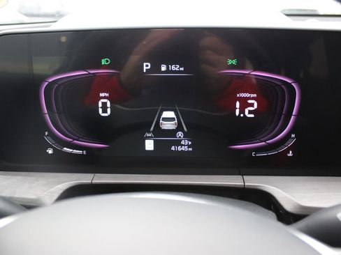 Used 2023 Kia Telluride EX X-Line image 28