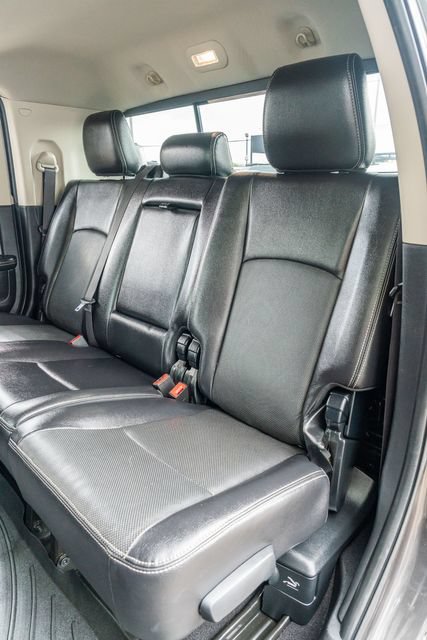 Used 2017 RAM 3500 Laramie AWD/4WD image 35