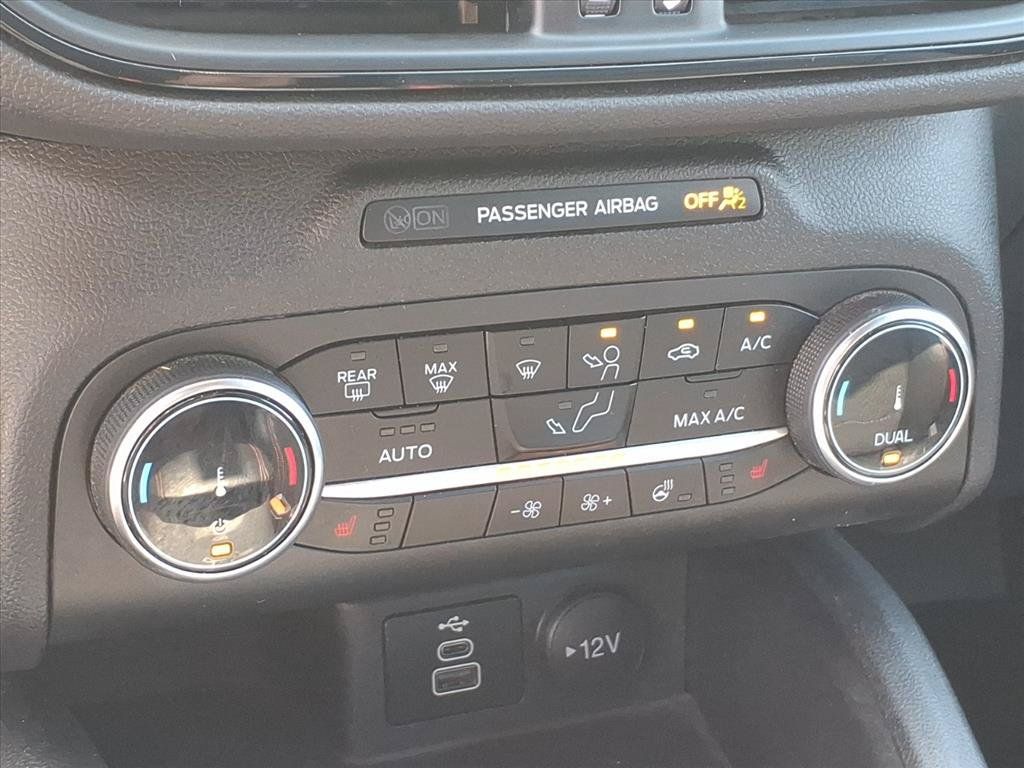Used 2024 Ford Escape ST-Line AWD/4WD image 30