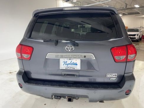 Used 2014 Toyota Sequoia Platinum image 6