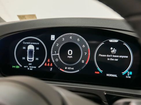 New 2026 Porsche Cayenne Coupe image 26