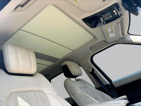 Used 2020 Land Rover Range Rover Sport HSE Dynamic AWD/4WD image 27