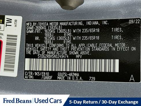 Used 2022 Toyota Highlander XLE AWD/4WD image 36