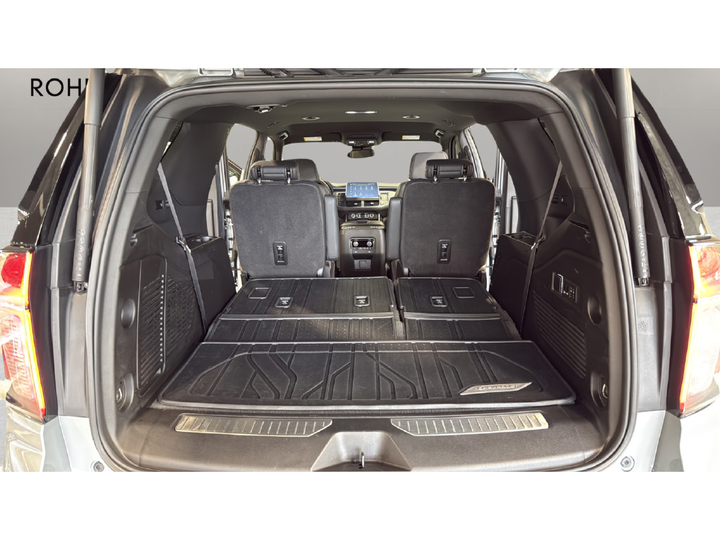 Used 2023 Chevrolet Tahoe RST w/ RST Performance Edition AWD/4WD image 22