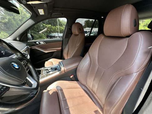 Used 2019 BMW X5 xDrive40i w/ Premium Package 2 AWD/4WD image 17