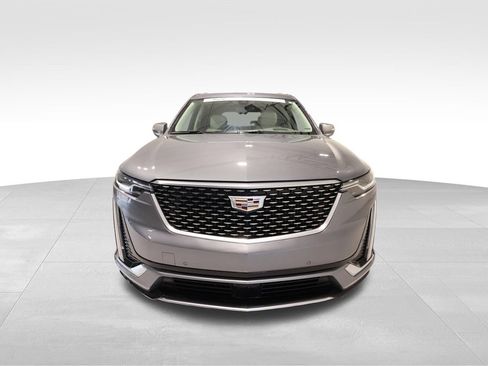 Certified 2022 Cadillac XT6 Premium Luxury w/ Technology Package AWD/4WD image 7