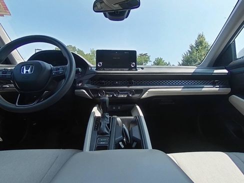 Used 2024 Honda Accord LX image 28