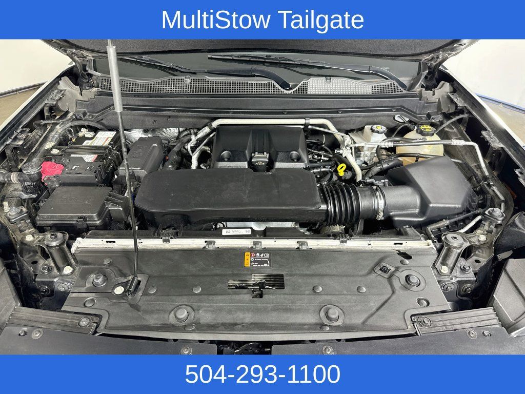 Used 2024 GMC Canyon AT4 w/ LPO, Off Road Lift Package AWD/4WD image 32