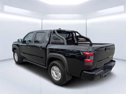 Used 2024 Nissan Frontier SV w/ Hardbody Edition image 5