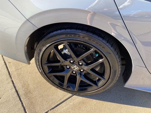 Used 2025 Honda Civic Sport image 30