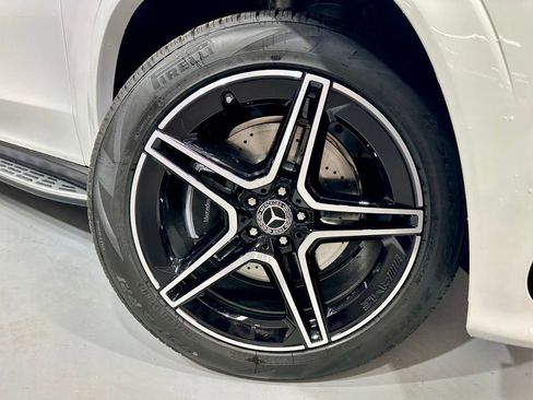 New 2026 Mercedes-Benz GLS 450 4MATIC image 15