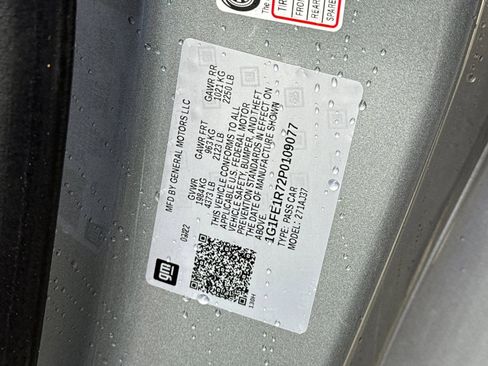 Used 2023 Chevrolet Camaro LT image 18