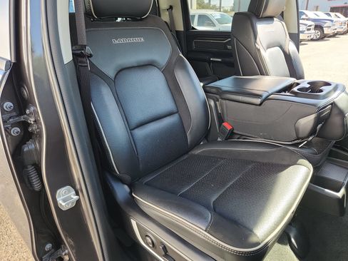 Used 2022 RAM 1500 Laramie AWD/4WD image 24