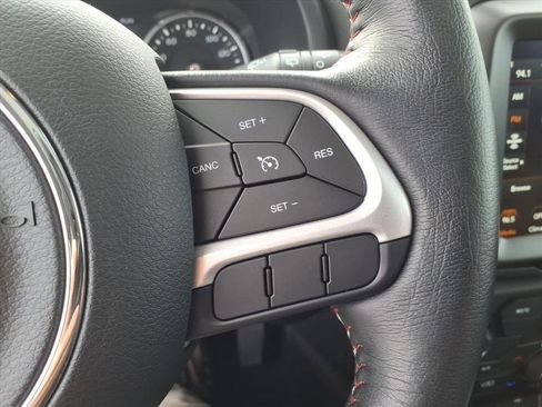 Used 2023 Jeep Renegade Trailhawk w/ Sun/Sound Group image 17