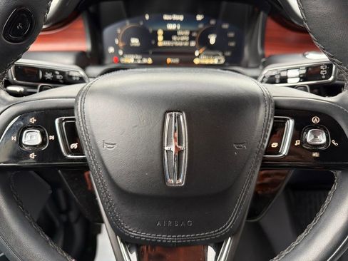 Used 2024 Lincoln Aviator Reserve image 17