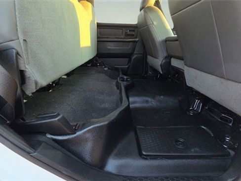 Used 2018 RAM 1500 Tradesman image 17