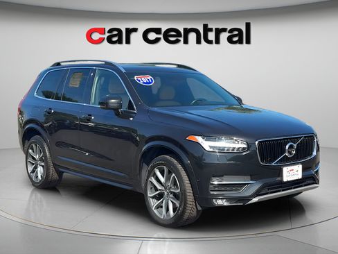 Used 2017 Volvo XC90 T6 Momentum w/ Vision Package AWD/4WD image 7