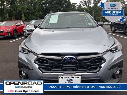 Used 2024 Subaru Crosstrek 2.5i Limited AWD/4WD image 10