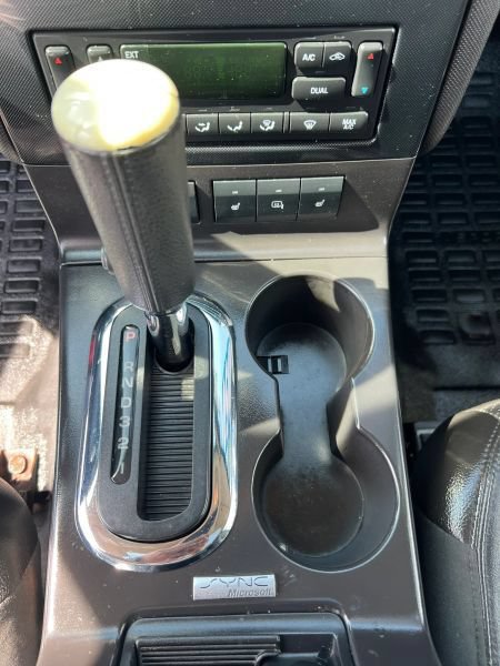 Used 2010 Ford Explorer Sport Trac Limited AWD/4WD image 25