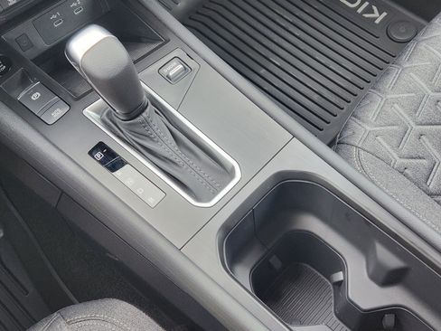 New 2026 Nissan Kicks SV image 19