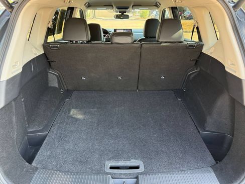 Used 2026 Nissan Rogue SL AWD/4WD image 28