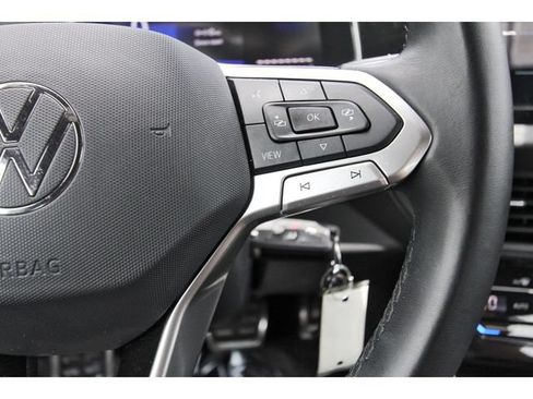 Used 2025 Volkswagen Jetta Sport FWD image 19