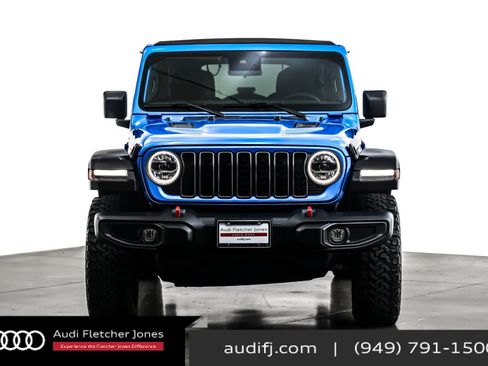 Used 2024 Jeep Wrangler Unlimited Rubicon image 2