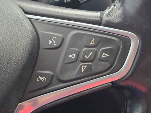 Used 2022 Chevrolet Equinox LT FWD image 21