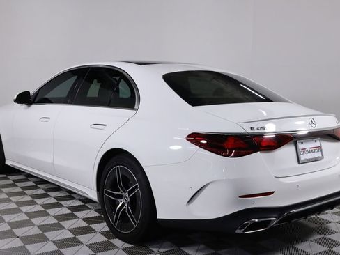 Used 2025 Mercedes-Benz E 450 4MATIC Sedan image 4