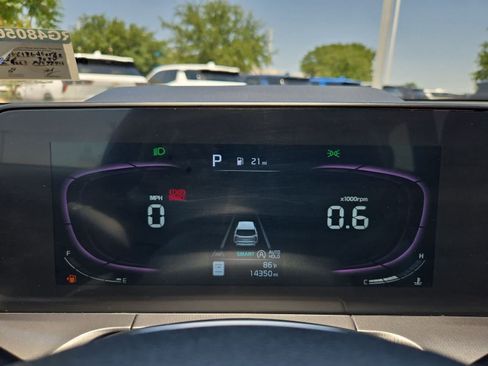 Certified 2024 Kia Telluride S FWD image 30
