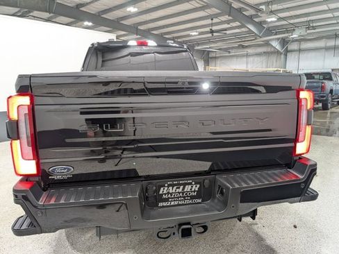 Used 2025 Ford F250 Platinum image 4