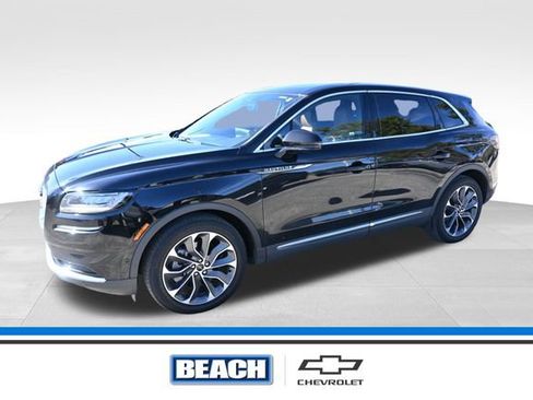 Used 2023 Lincoln Nautilus Reserve w/ Equipment Group 201A image 1