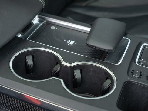 Used 2022 Acura MDX w/ Technology Package FWD image 18