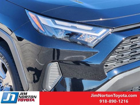 Used 2023 Toyota RAV4 XLE image 10