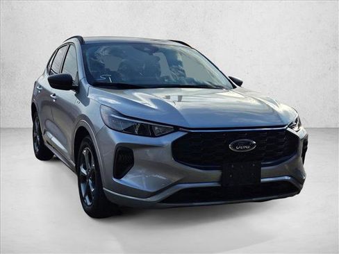 Certified 2023 Ford Escape ST-Line w/ Tech Pack #1 image 3